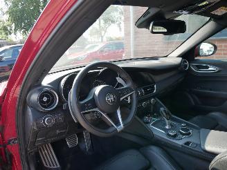 Alfa Romeo Giulia VELOCE Q4 BI-XENON LEER APPLE CARPLAY 4x4 picture 8
