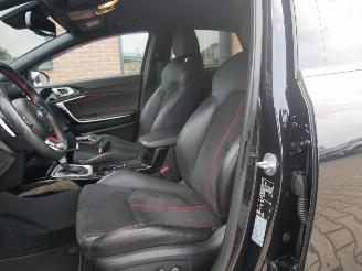Kia Proceed GT picture 10