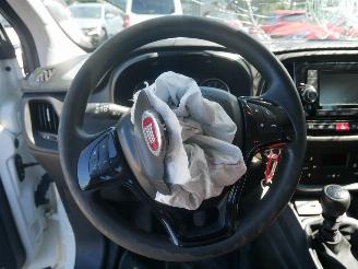 Fiat Doblo SX 5 PERSOONS picture 13
