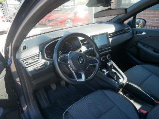 Renault Clio INTENS picture 11