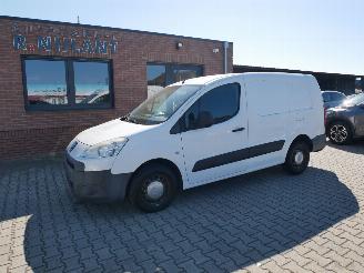 Unfallwagen Peugeot Partner L2H1 AIRCO 2012/2