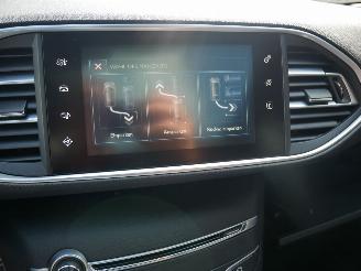 Peugeot 308 GT-LINE ALLURE PANORAMADAK ALCANTARA LED picture 15