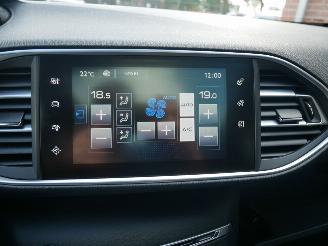 Peugeot 308 GT-LINE ALLURE PANORAMADAK ALCANTARA LED picture 18
