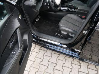 Peugeot 208 GT PANORAMADAK HALF LEER ACC APPLE CARPLAY picture 6
