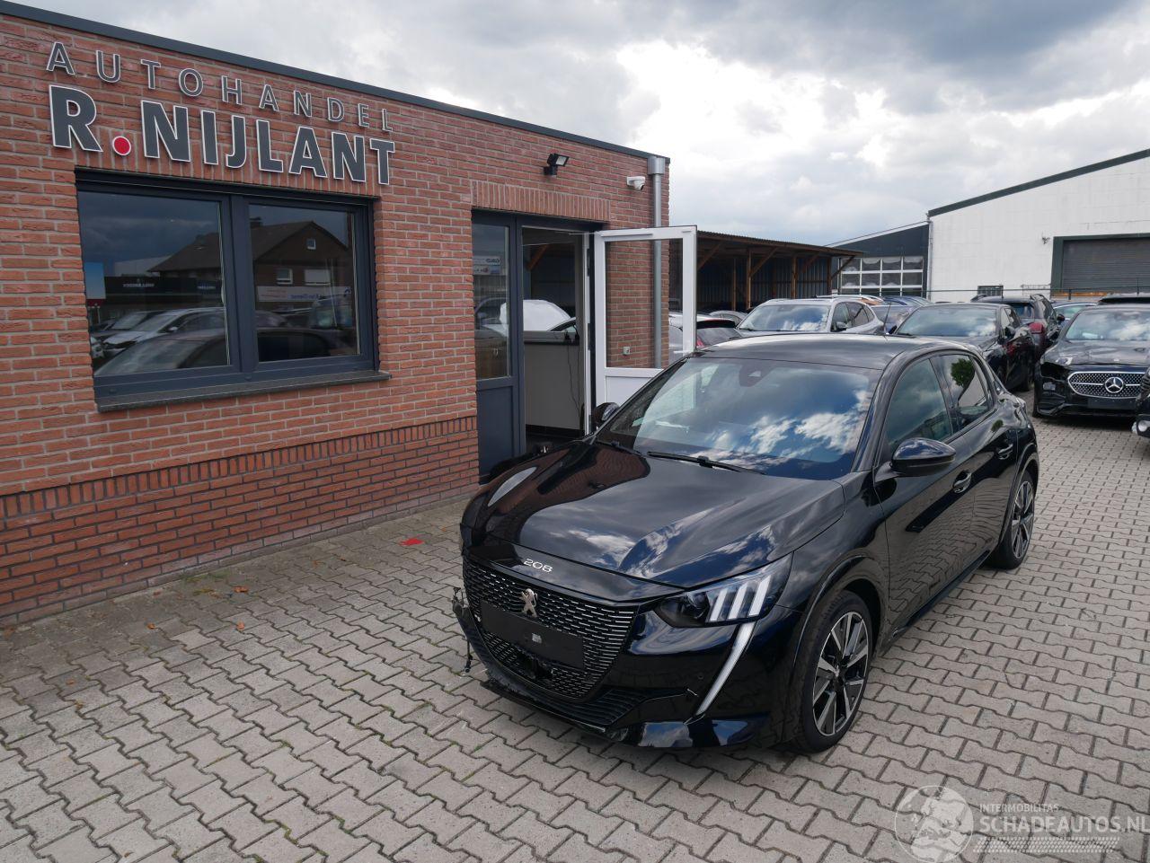 Peugeot 208 GT PANORAMADAK HALF LEER ACC APPLE CARPLAY