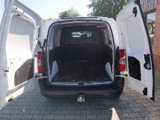 Peugeot Partner L1 picture 14