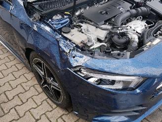 Mercedes A-klasse A 250 AMG PANORAMADAK LED ALCANTARA BURMESTER picture 6