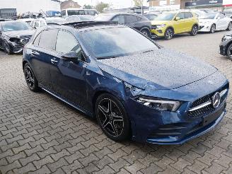 Mercedes A-klasse A 250 AMG PANORAMADAK LED ALCANTARA BURMESTER picture 2
