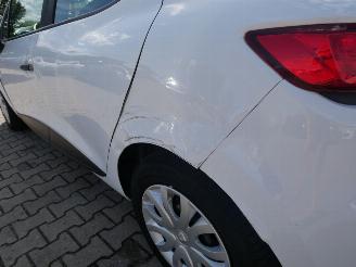 Renault Clio  picture 5