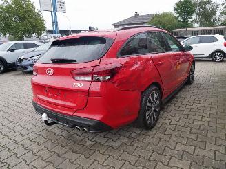 Hyundai I-30  picture 3