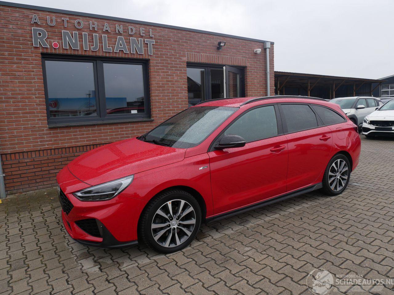 Hyundai I-30 