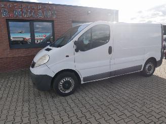 Unfall Kfz Van Opel Vivaro L1H1 2012/6