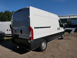 Peugeot Boxer L2H2 MOTORSCHADE picture 4
