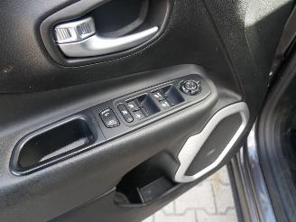 Jeep Renegade LIMITED ADVENTURE EDITION AWD LEER LED picture 11
