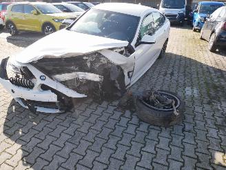 BMW 3-serie 320 GRAN TOURISMO M-SPORT XDRIVE picture 4