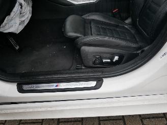 BMW 3-serie 330i TOURING XDRIVE M-SPORT SCHUIFDAK LEER LED picture 15