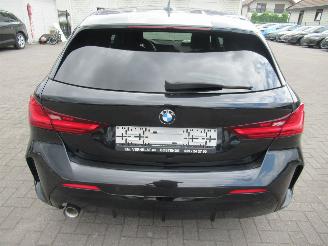 BMW 1-serie 116i M-Sport 18.000km Live-Cockpit  Climatronic  Navi  HalfLeer  Panorama/SchuifDak  Led..... picture 8
