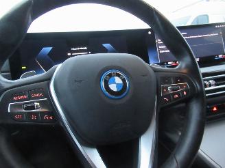 BMW 3-serie 320E Touring Aut.PluginHybrid WideScreen Cockpit Navi CruiseControl Pdc ..... picture 21
