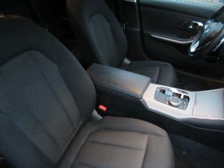 BMW 3-serie 320E Touring Aut.PluginHybrid WideScreen Cockpit Navi CruiseControl Pdc ..... picture 23