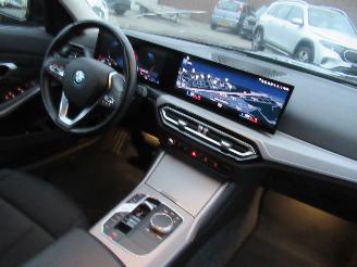 BMW 3-serie 320E Touring Aut.PluginHybrid WideScreen Cockpit Navi CruiseControl Pdc ..... picture 16