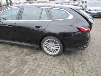 BMW i5 i5 E-Drive40 Touring  Leer Navi Camera Led StoelVerwarming... picture 9
