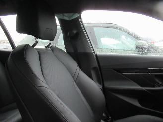 BMW i5 i5 E-Drive40 Touring  Leer Navi Camera Led StoelVerwarming... picture 18