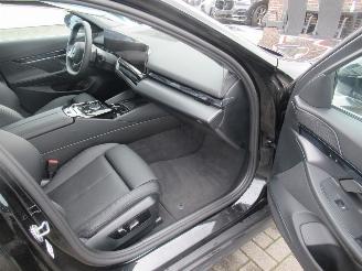 BMW i5 i5 E-Drive40 AUT. Touring  Navi Leer Camera Led StoelVerwarming..... picture 13