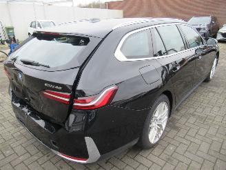BMW i5 i5 E-Drive40 Touring  Leer Navi Camera Led StoelVerwarming... picture 2