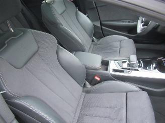 Audi A4 Avant 30TDI-Mhybrid S-Tronic Aut. S-LINE . Virtual-Cockpit Leer/Alcantara Panorama-D Navi Led TrekHaak Klapbaar StoelVerwarming.... picture 23