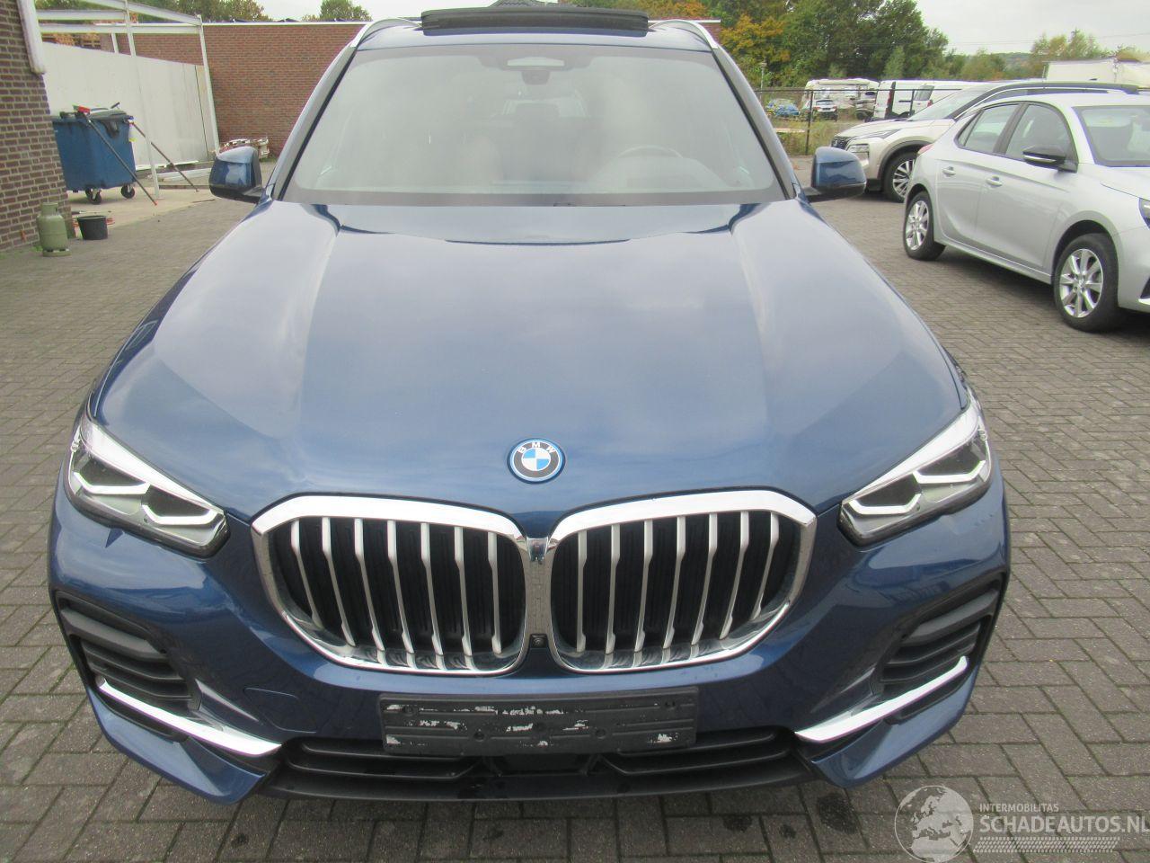 BMW X5 X-DRIVE45E Aut.69.900km!! .Leer.HarmanKardon-Sound.Navi.Panorama-D.Head-Up.E.Stoelen