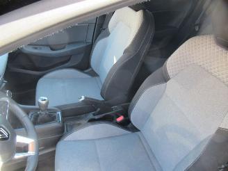 Renault Clio TCe 90 34.000km!! Airco CruiseControl Pdc..... picture 16