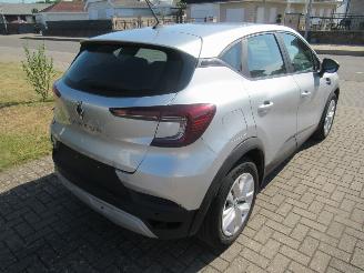 Renault Captur  picture 5