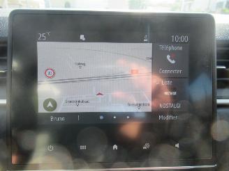 Renault Captur  picture 15