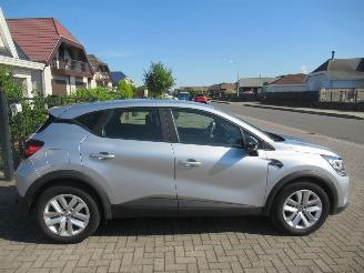 Renault Captur  picture 6