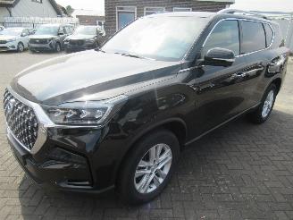 Ssang yong Rexton 2.2D 220 4WD Aut. SAPPHIRE Climatronic Leer Navi Camera E-Stoelen StoelVerwarming...... picture 4