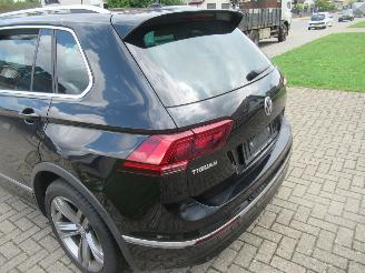 Volkswagen Tiguan 1.5TSI 150pk DSG-Aut. R-LINE Climatronic Leer Navi Panorama-D Camera ..... picture 9