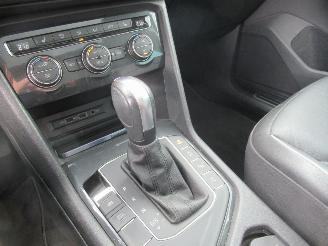 Volkswagen Tiguan 1.5TSI 150pk DSG-Aut. R-LINE Climatronic Leer Navi Panorama-D Camera ..... picture 13