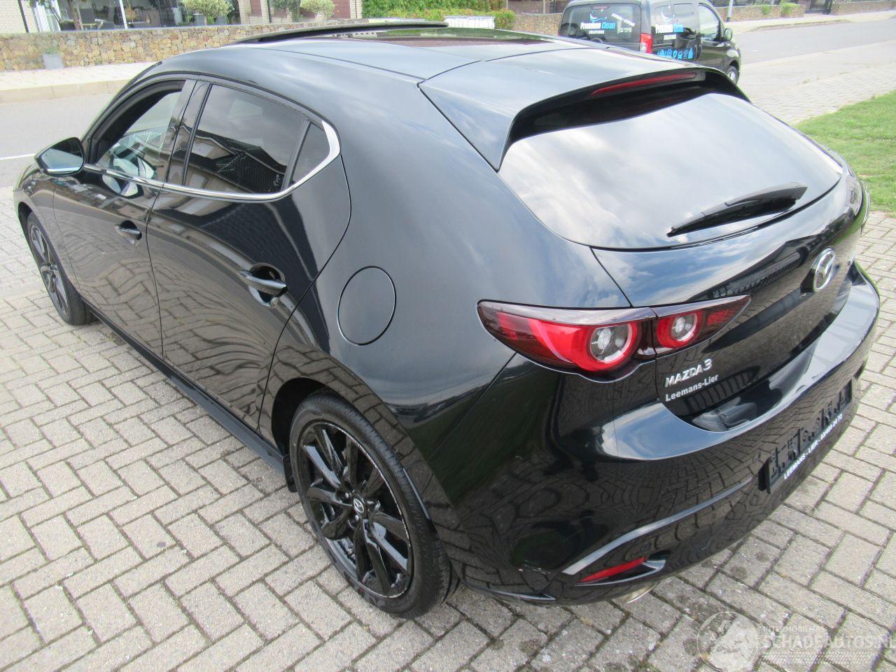 Mazda 3 2.0 e-Skyactiv-X 186pk M-Hybrid Climatronic Leer Navi SchuifDak Bose-Sound Headup-Display StoelVerwarming E.Memory Stoel