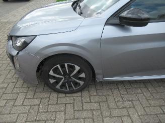 Peugeot 208 1.2 Puretech 23.500km!! Airco Navi CruiseControl ... picture 7