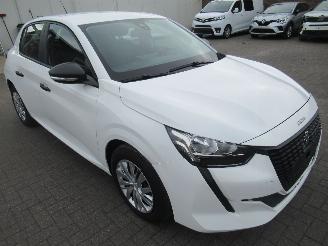 Peugeot 208 1.2 PURETECH 31.700km!! Airco CruiseControl Line-Assist.... picture 5