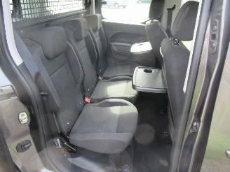 Peugeot Rifter 1.5D 100 ALLURE 5-Zits Airco Navi CruiseControl Pdc.... picture 20