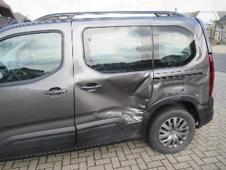 Peugeot Rifter 1.5D 100 ALLURE 5-Zits Airco Navi CruiseControl Pdc.... picture 4