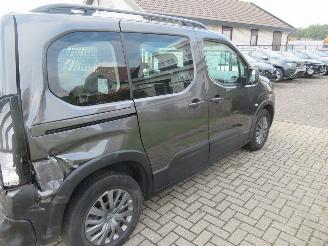 Peugeot Rifter 1.5D 100 ALLURE 5-Zits Airco Navi CruiseControl Pdc.... picture 9
