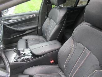 BMW 5-serie 530e Touring Aut. M-Sport  Shadow  Leer Navi Camera Panorama-D Head-Up SchuifDak E.Stoelen LuchtVering..... picture 20