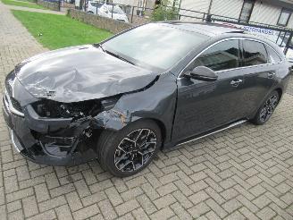Kia Proceed ProCeed 1.0T-GDI120pk 15.840KM!! GT-LINE Leer  Navi  Camera  Panorama-D  JBL-Sound  Keyless-Go  Stoel/Stuur-Verwarming  SchuifDak... picture 6