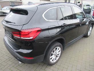 BMW X1 S-Drive18d 2.0D AUT. Climatronic  Leer  Navi  Camera  StoelVerwarming........ picture 2