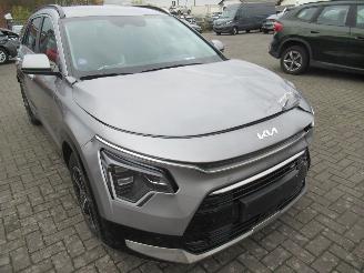 Kia Niro 1.6 Plug-in-Hybrid Aut 25.300km!! Climatronic HalfLeer Navi Camera Keyless-Go StoelStuur Verwarming.... picture 3