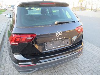 Volkswagen Tiguan 1.5TSI 150ps DSG Aut.Climatronic Navi Camera StoelVerwarming..... picture 10