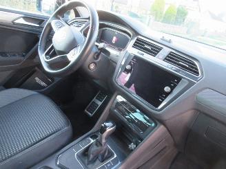 Volkswagen Tiguan 1.5TSI 150ps DSG Aut.Climatronic Navi Camera StoelVerwarming..... picture 14