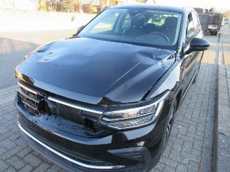 Volkswagen Tiguan 1.5TSI 150ps DSG Aut.Climatronic Navi Camera StoelVerwarming..... picture 4